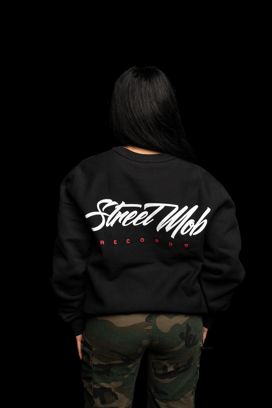 STREET MOB - BLACK CREWNECK